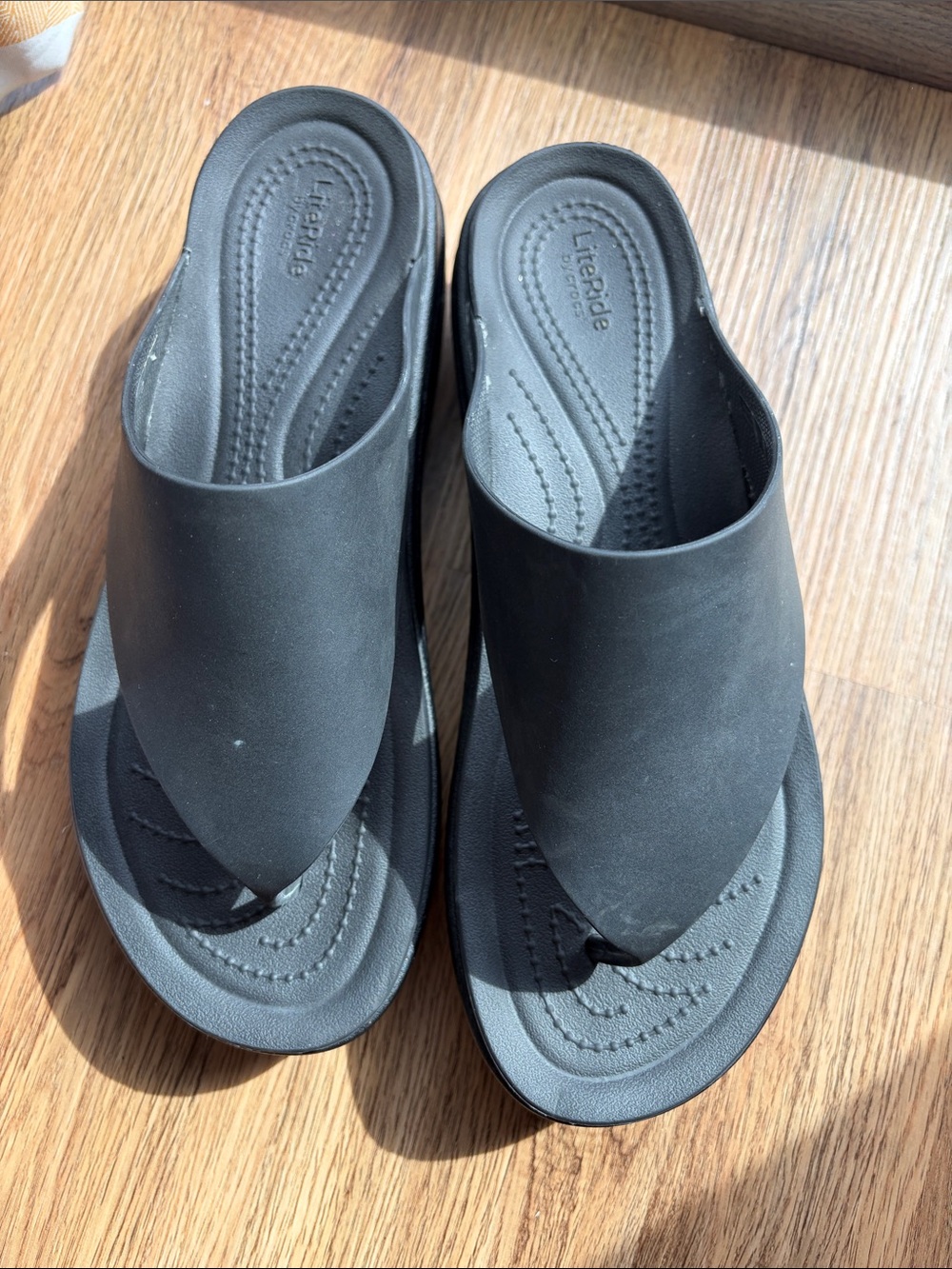 NWOT CROCS Black LifRide Platform Slide - Picture 4 of 5